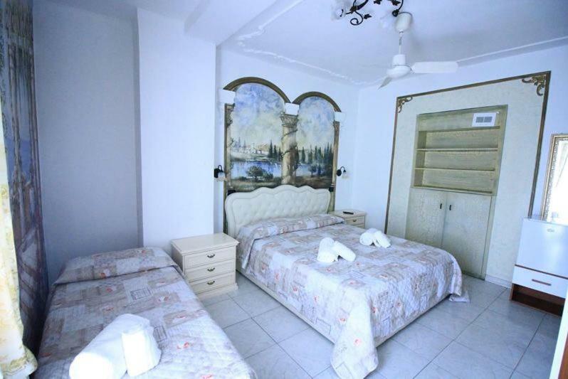 L' Isola Della Fanciulla Hotel Salve Eksteriør billede